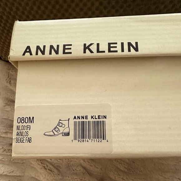 Anne Klein Aknilos Boots - Picture 4 of 4
